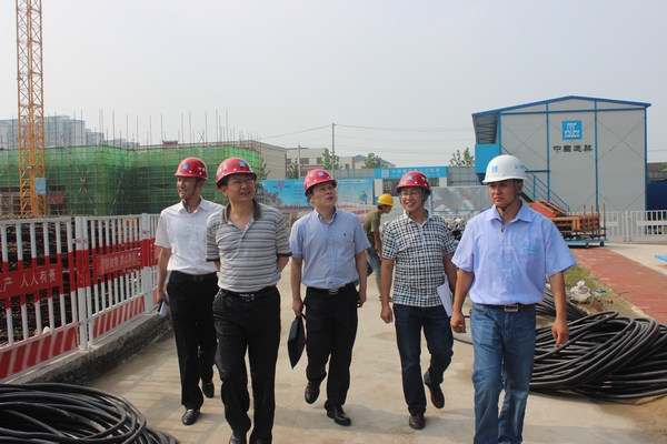 詹先豪、楊曉彬一行到濱湖項目指導(dǎo)工作