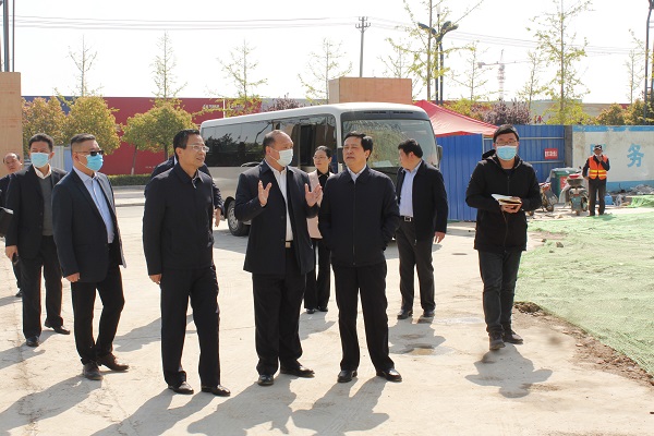 宿州市委書記史翔一行到徽鹽地產(chǎn)泗縣項(xiàng)目調(diào)研復(fù)工復(fù)產(chǎn)工作